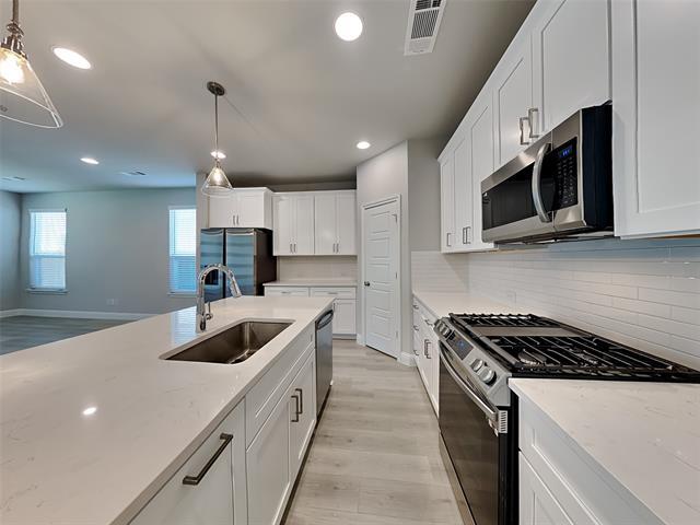 Photo - 315 Athenia Dr