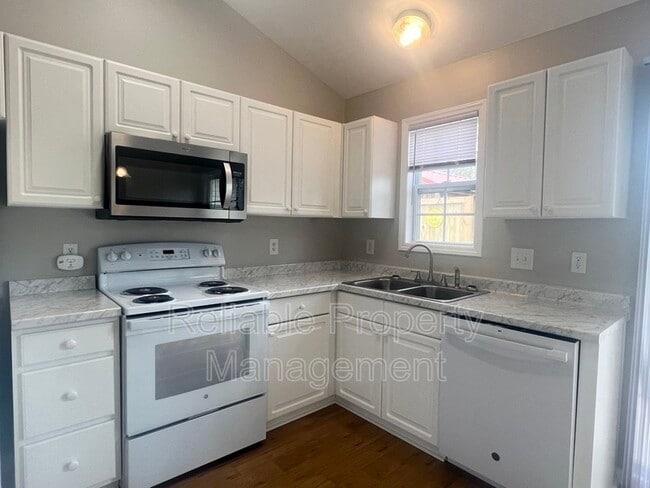 Photo - 5152 Limewood St