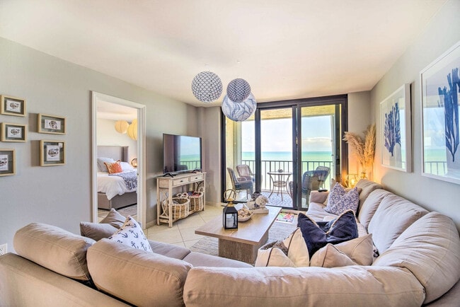 4250 North Highway A1A-SI FL10-ID1546332P