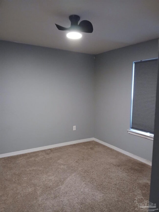 Photo - 5849 Fairlands Rd