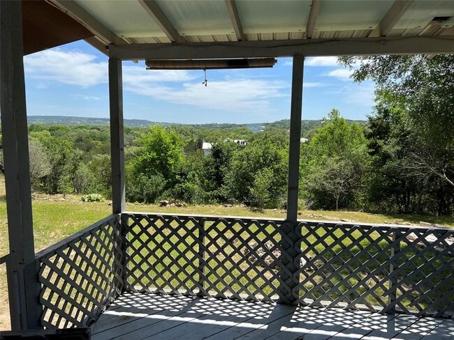 Photo - 108 Blue Oak Ln