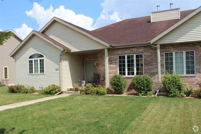 Building Photo - 2648 Dungarvan Rd Rental