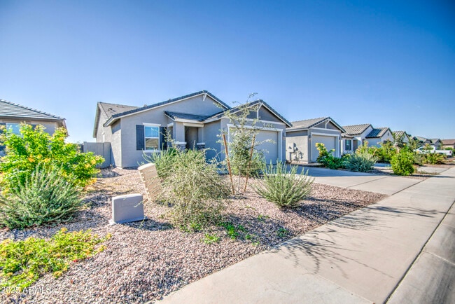 Photo - 4205 E Haley Dr