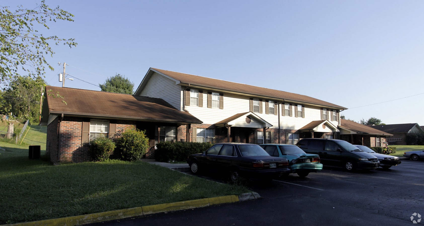 Calloway Village Apartments - Calloway Village Apartments