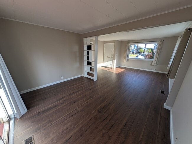 Photo - Available Now in Navy Yard City! New Floors & Paint! Tons of Space & Storage.