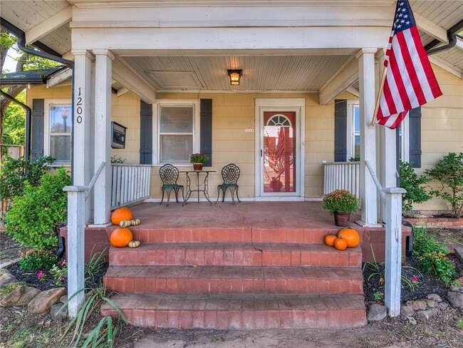 Photo - 1200 NW 45th St