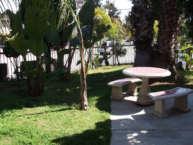 Sapphire Apartments