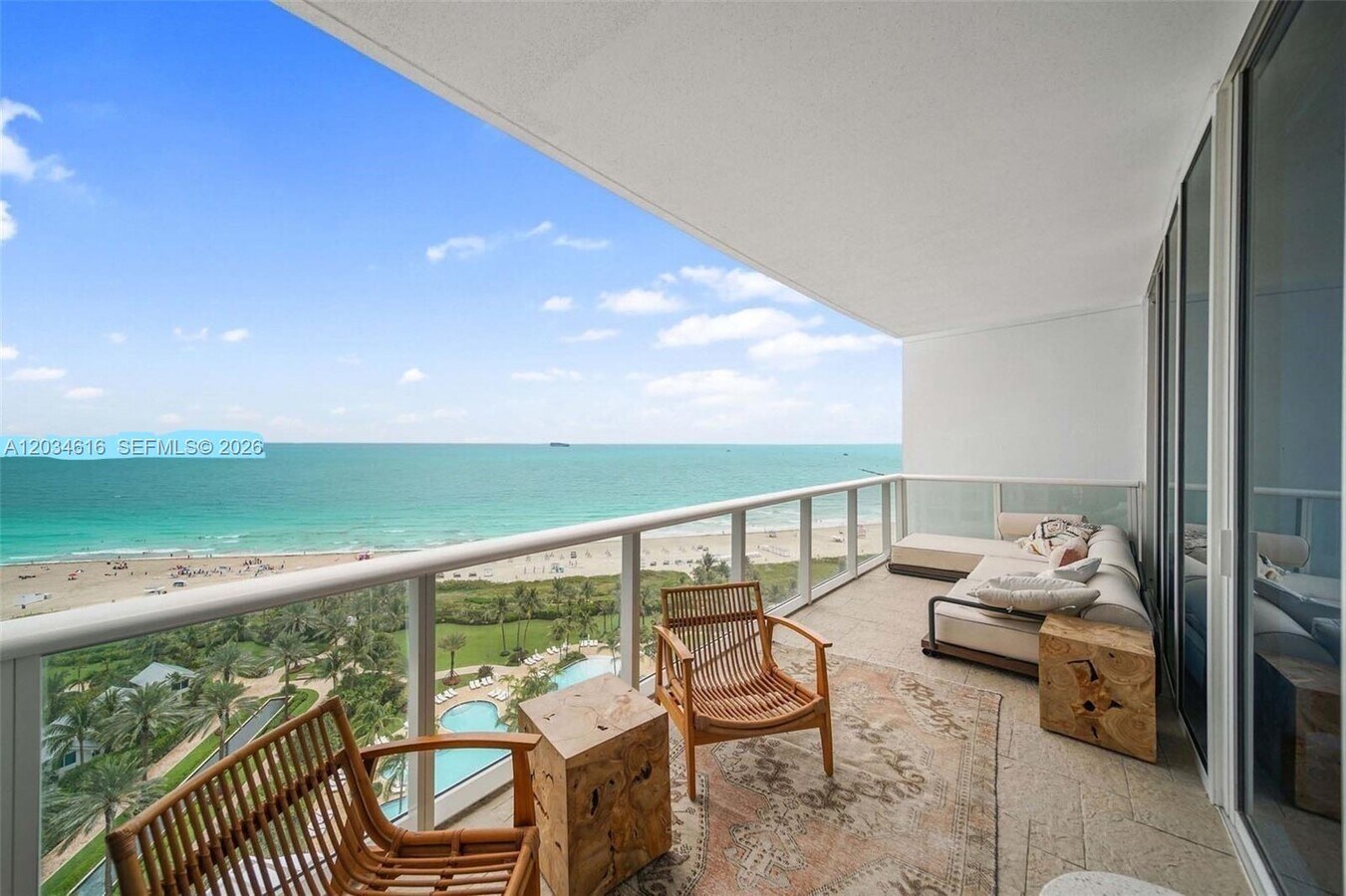 Photo - 100 South Pointe Dr Unit 1608