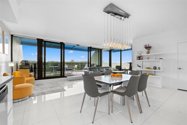 Photo - 445 Poinciana Island Dr Unit 1530