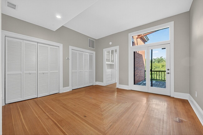 Photo - Grandview Apartments