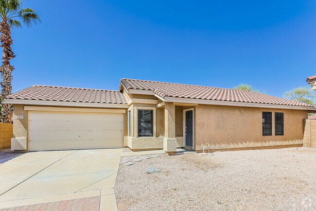 Building Photo - 2300 E Gleneagle Dr Rental