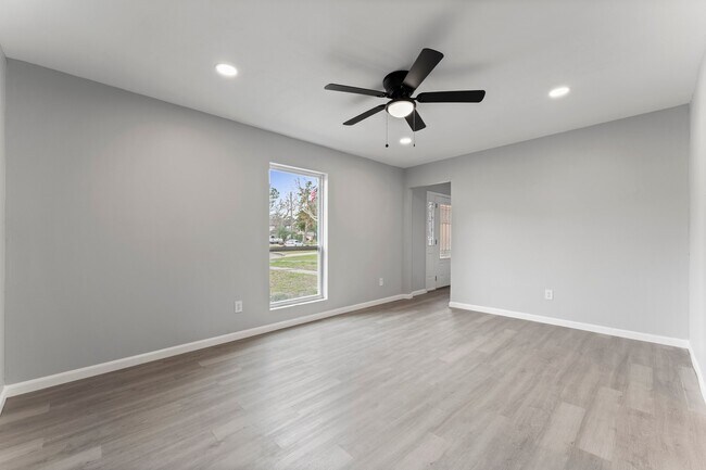12302 Gaylawood Dr