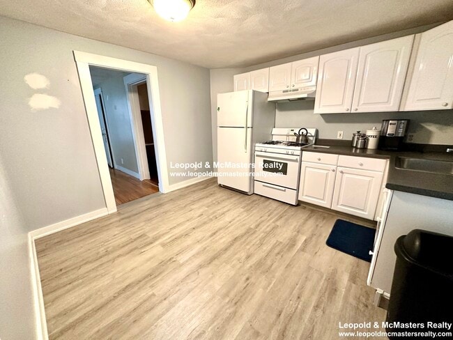6 Thorndike Ter Unit 1