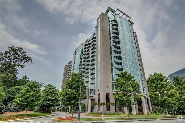 Building Photo - 3300 Windy Ridge Pkwy SE Unit 1114 Rental