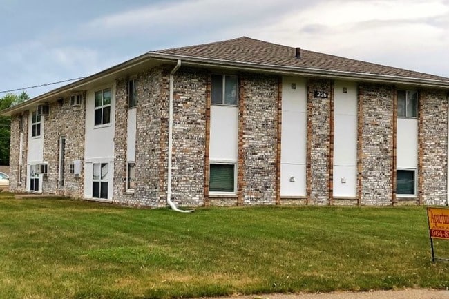 226 NW College Ave Unit 3