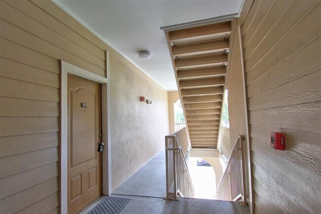 Photo - 6411 Borasco Dr Unit 216