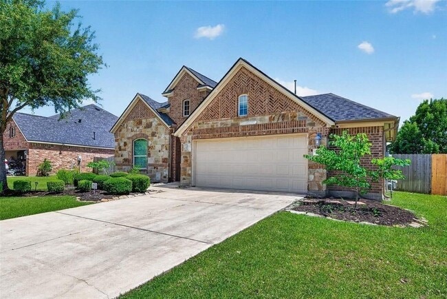 19127 Cannon Hills Ln