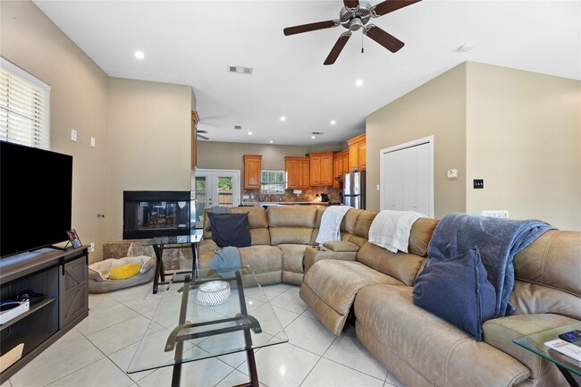 Photo - 22835 Fritz Ln