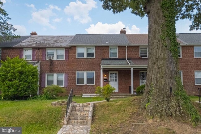 Building Photo - 1325 Crofton Rd Rental