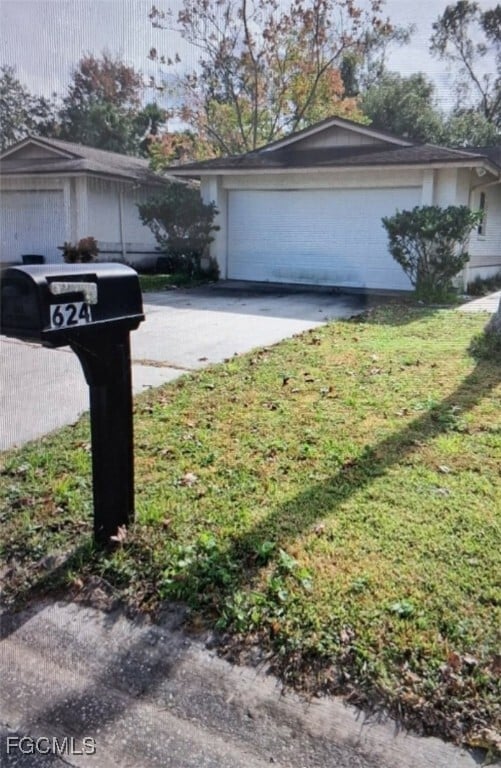 Photo - 624 Huntly Ln