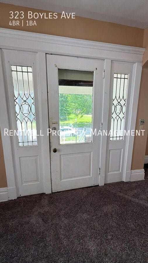 Photo - 323 Boyles Ave