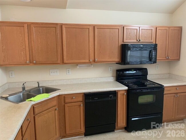 Photo - 11163 Saintsbury Pl