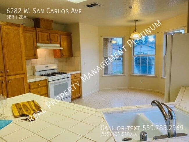 Photo - 6282 W San Carlos Ave