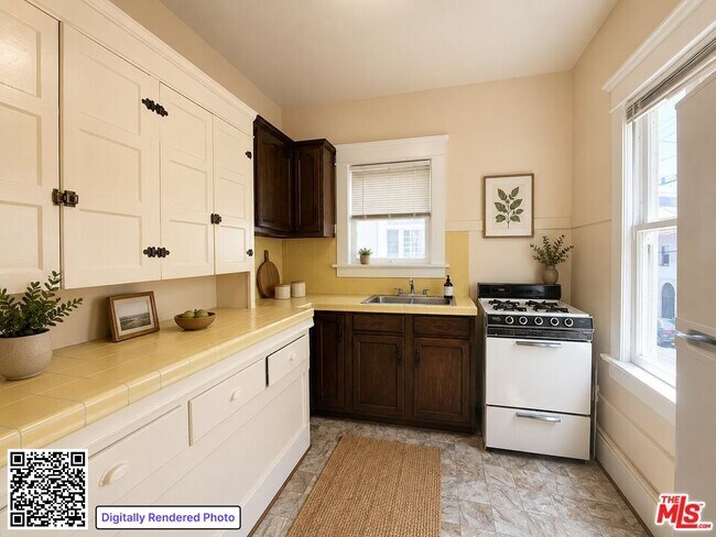 1288 W 23rd St Unit 10