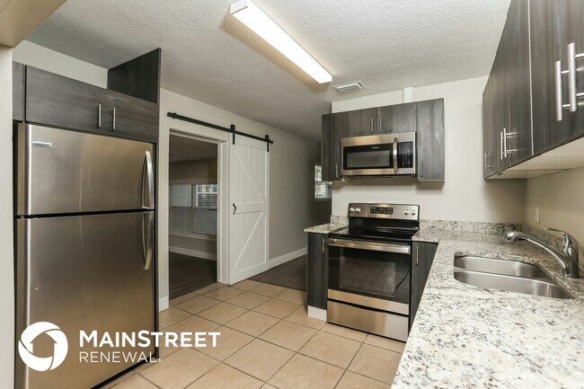 Photo - 1602 Lindale Ave