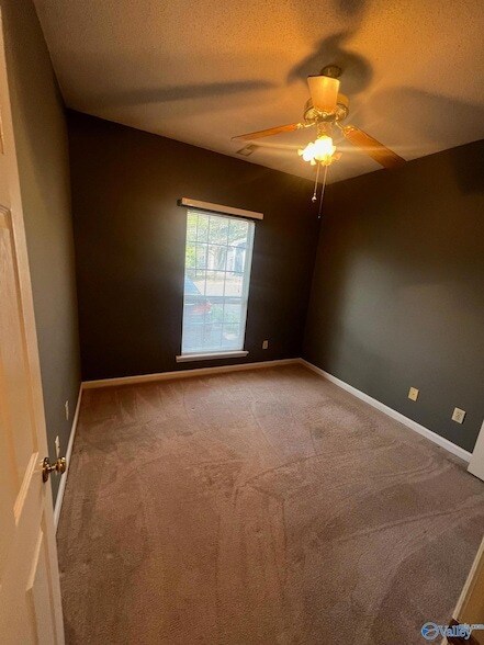 Photo - 111 Bentworth Ln