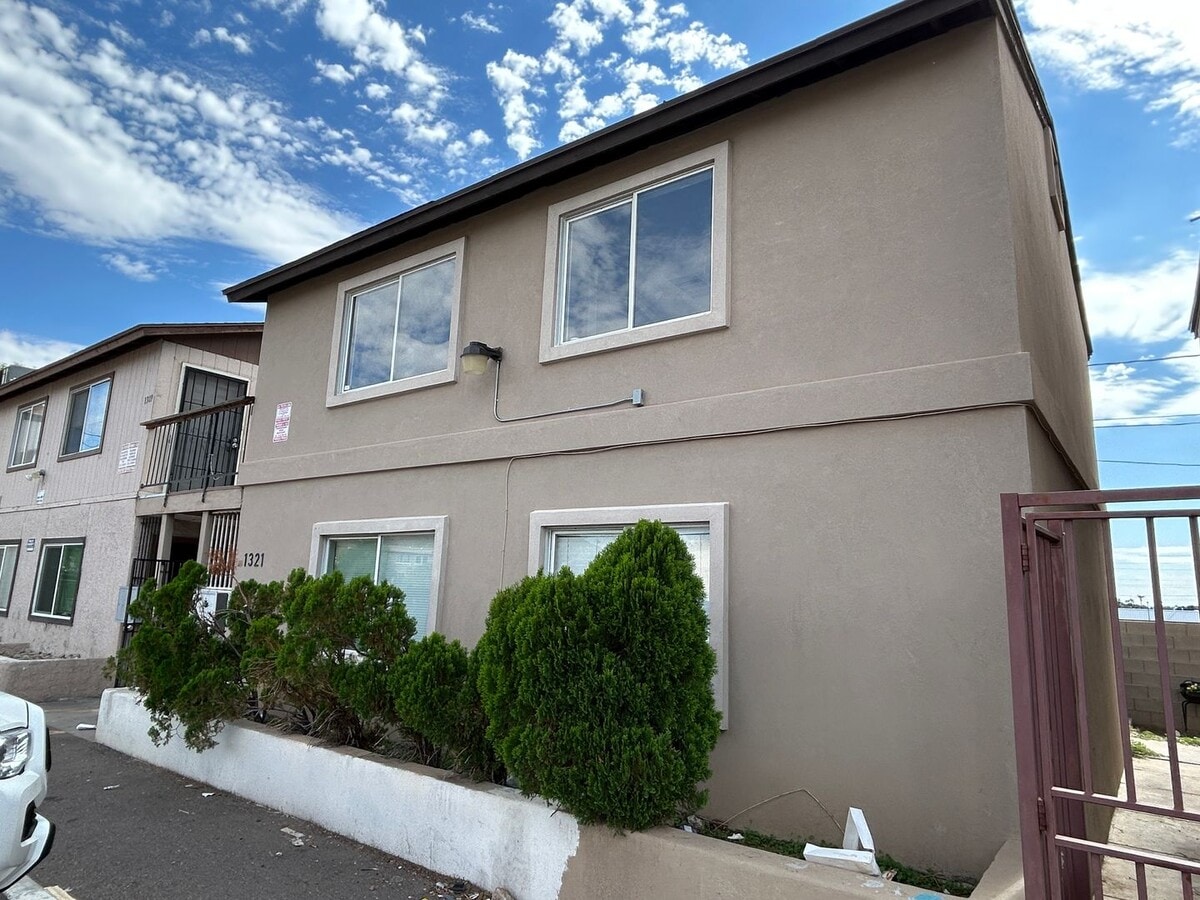 Photo - Upstairs 2 Bed 1 Bath