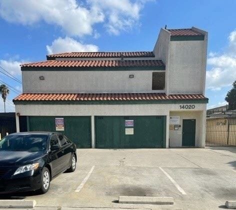 Photo - 14020 Yukon Avenue,