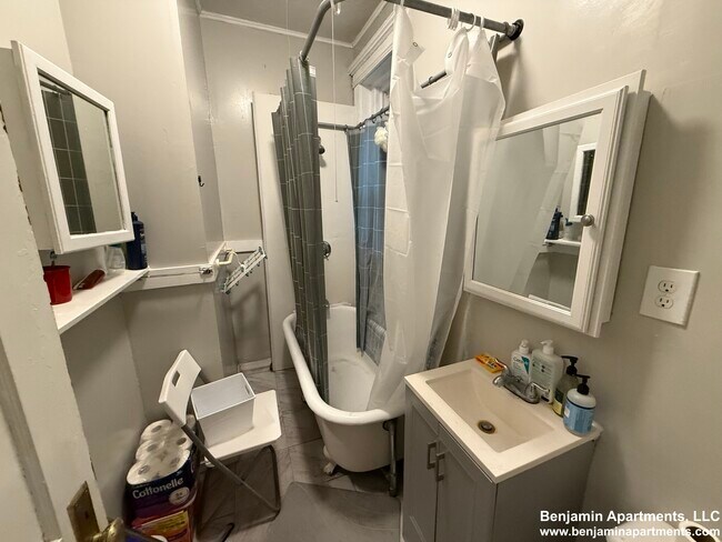 Photo - 463 Park Dr Unit 1