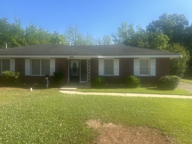 Building Photo - 2651 Clement Curve