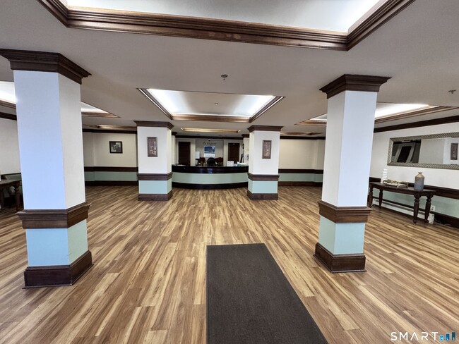 Photo - 59 Courtland Ave Unit APT 3B