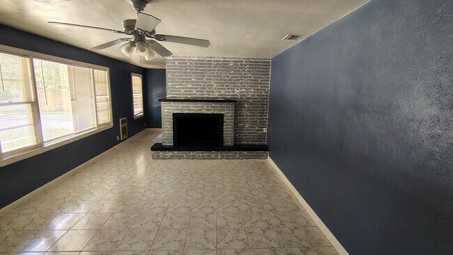 Photo - 3611 Hardee Ave