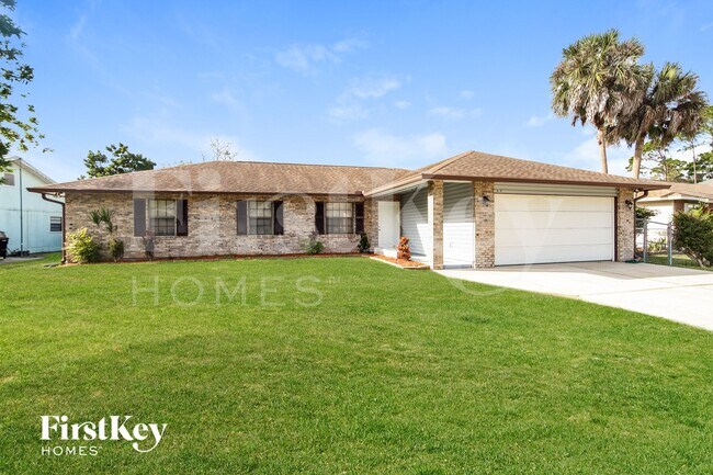 419 Seahorse Cir SE