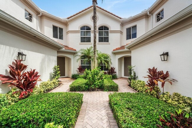 Photo - 123 Palm Bay Terrace Unit B