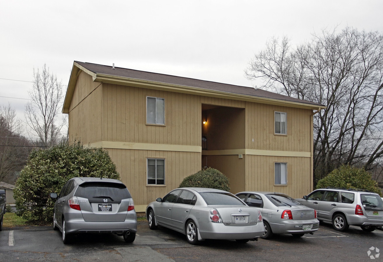 Evergreen Terrace - Evergreen Terrace Apartments
