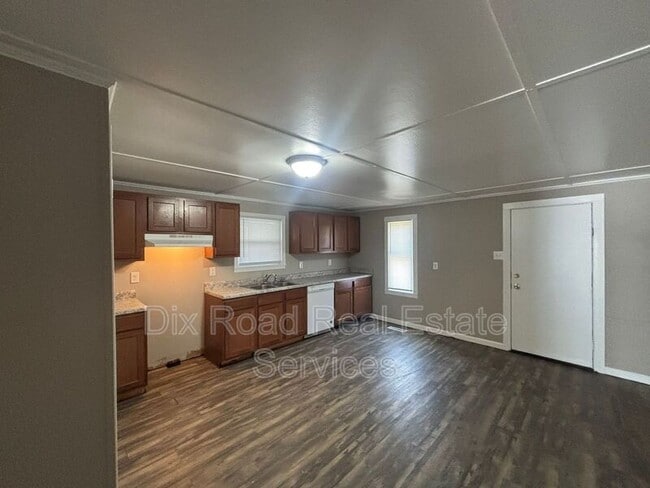 Photo - 1937 Pater Ave