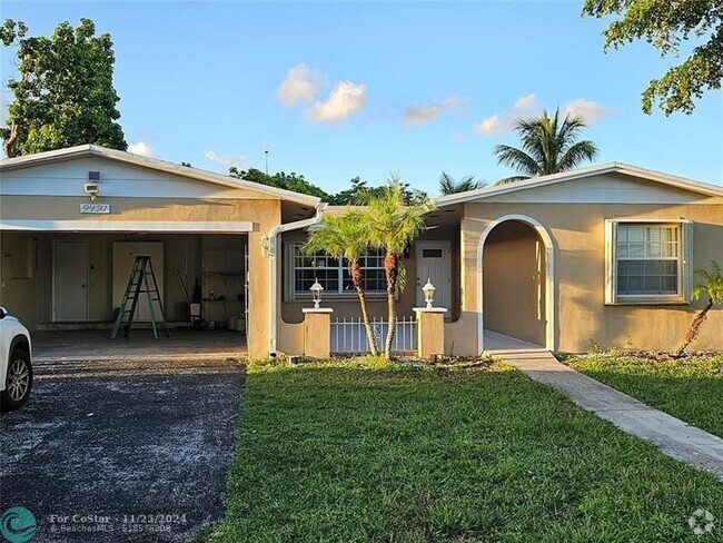 Building Photo - 9431 NW 24th Pl Rental