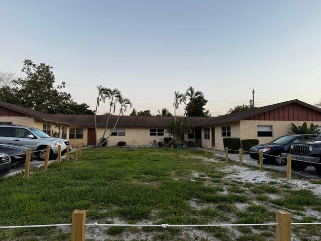 Photo - 1794 Juno Rd Unit 5
