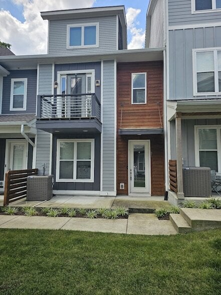 Building Photo - 700 James Ave Unit 21 Rental