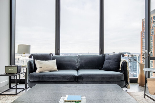 Photo - 1210 S Indiana Ave Unit FL34-ID1299