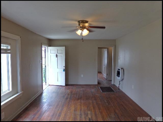 Photo - 4808 Alpha St