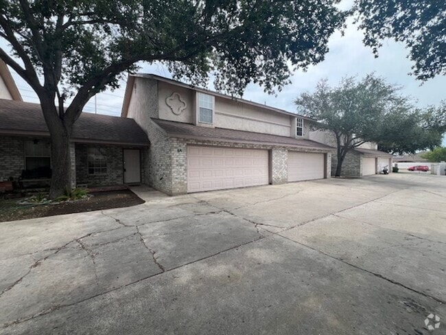 Building Photo - Shiloh Heights Condos Unit A4