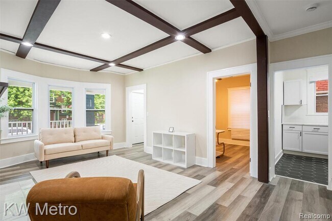 Photo - 1623 Gladstone St