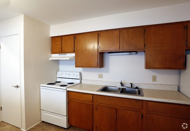 Photo - Glendale Village