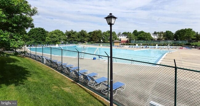 Photo - 8205 Whispering Oaks Way Unit 304