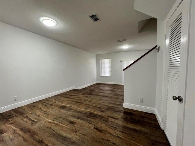 Photo - 10623 Royal Palm Blvd